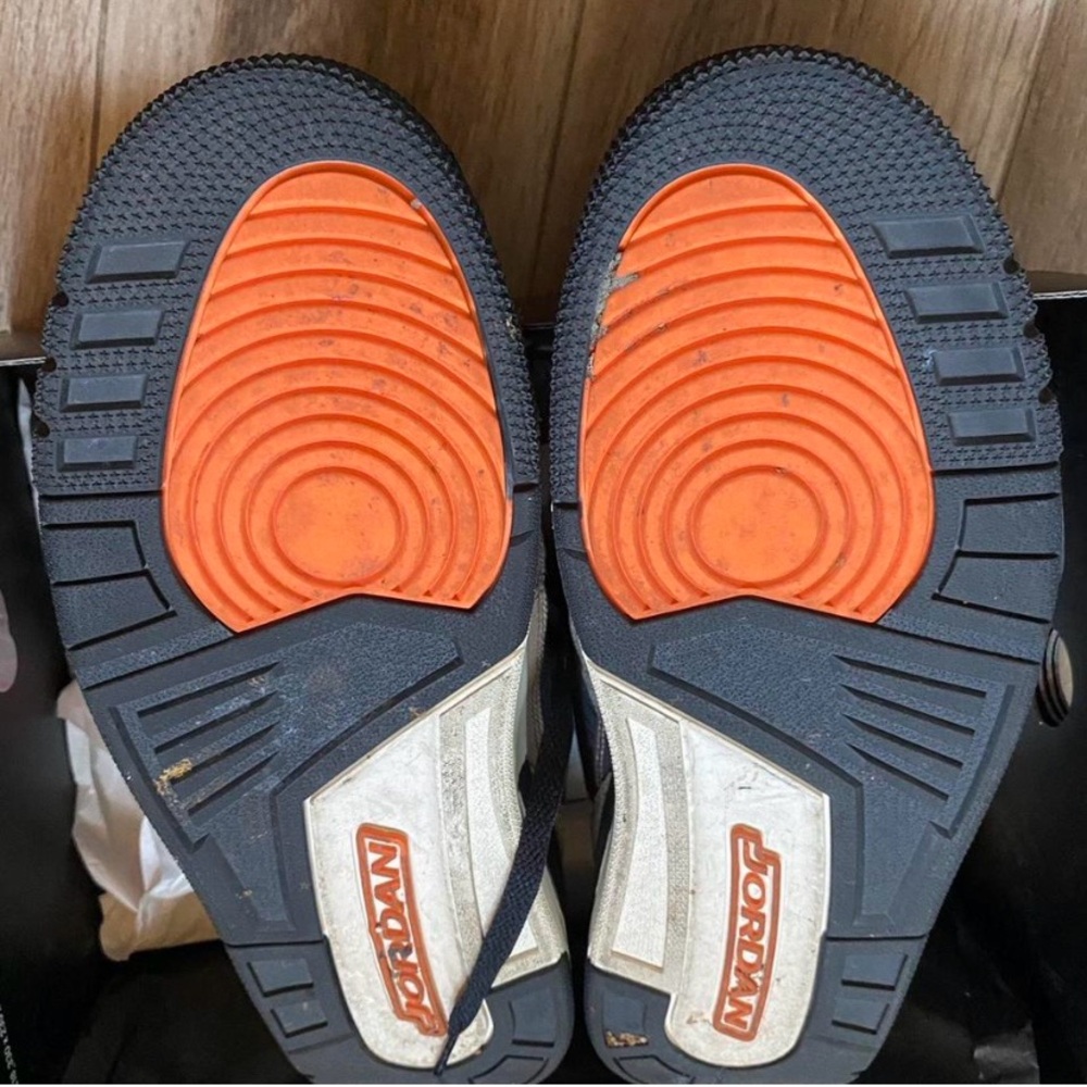 Jordan 3 patchwork - Picture 2 of 3